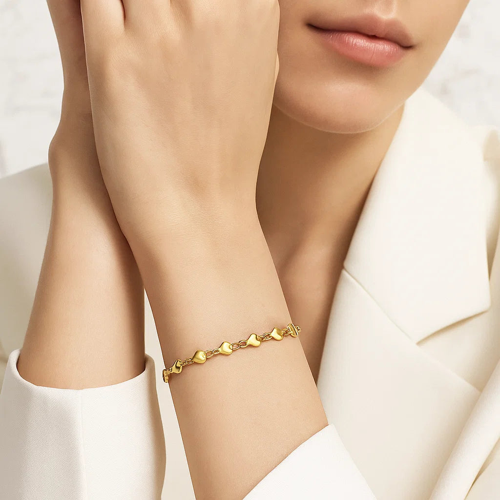Golden Hearts Braceleet