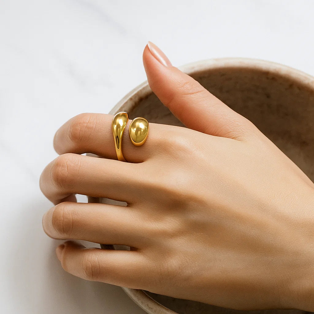 Cora Gold Ring